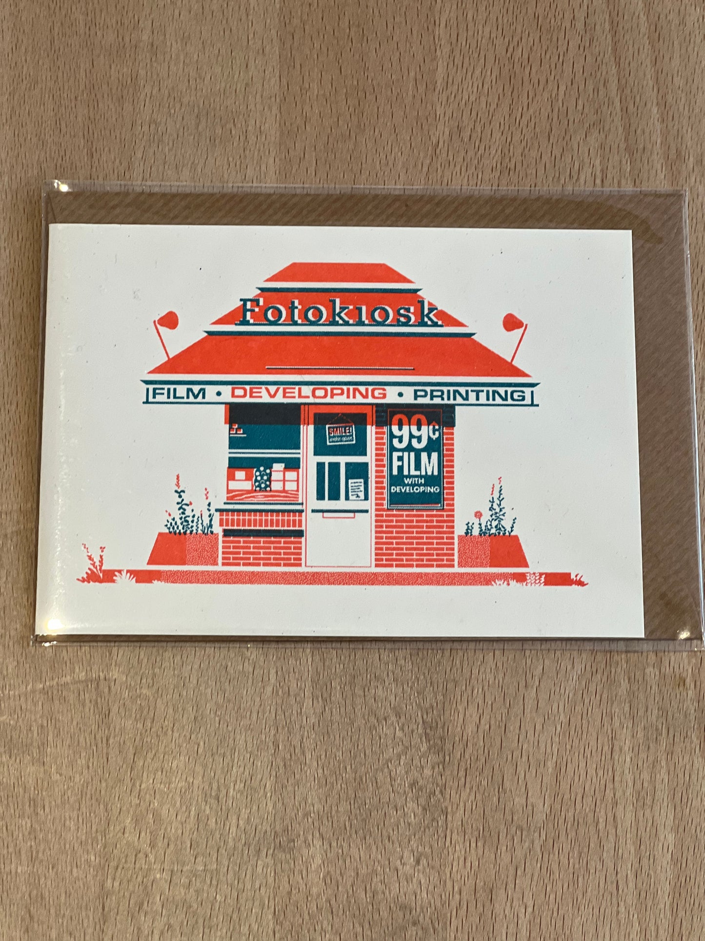 Shining Studio ‘Red Fotokiosk’ card